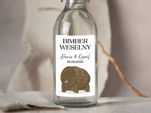Etykiety na bimber weselny – stylowe i dopasowane do Twojego dnia