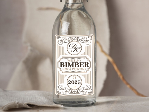 Personalizowane etykiety na butelki z bimbrem – na Twój ślub