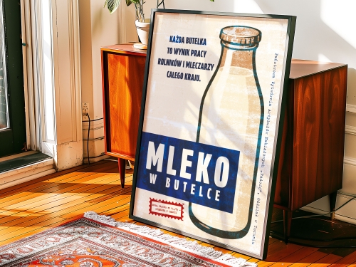 Mockup 1_MLEKO W BUTELCE PRL-01.jpg