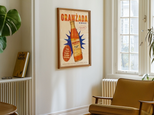 Mockup 3_ORANŻADA W BUTELCE PRL-01.jpg