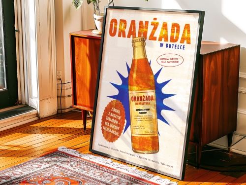 Mockup 1_ORANŻADA W BUTELCE PRL-01.jpg