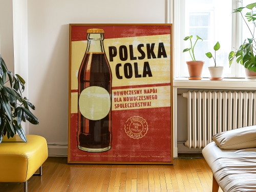 Mockup 2_POLSKA COLA PRL-01.jpg
