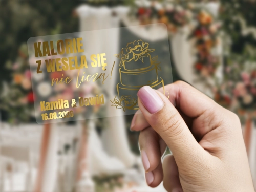 Eleganckie naklejki na pudełka z ciastem weselnym